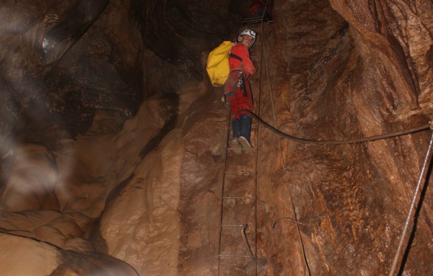 La grotte CHIKER   (Disponible de avril à octobre)